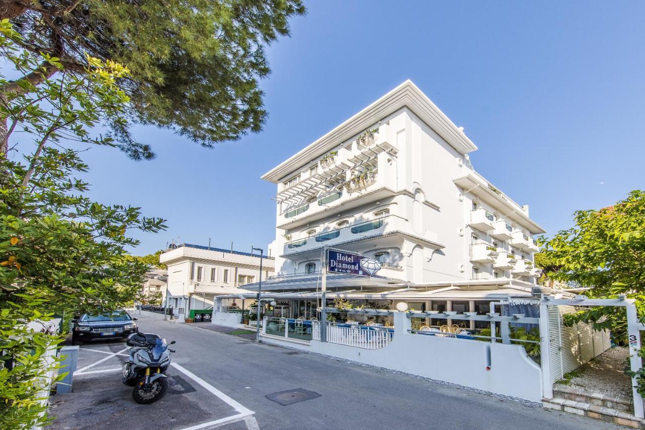 ריצ'יונה Hotel Diamond מראה חיצוני תמונה