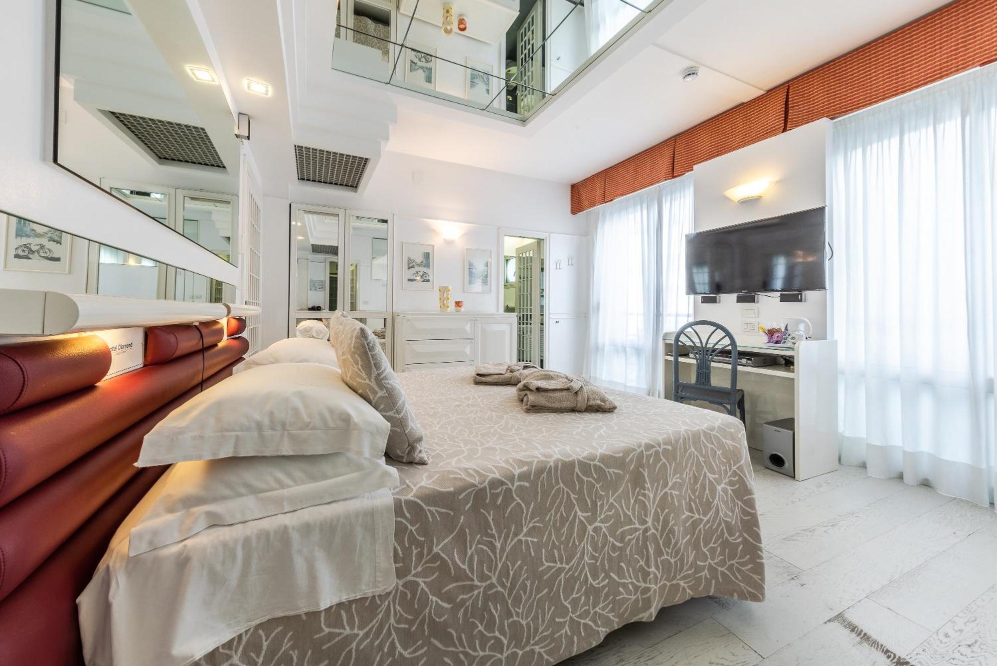 ריצ'יונה Hotel Diamond מראה חיצוני תמונה