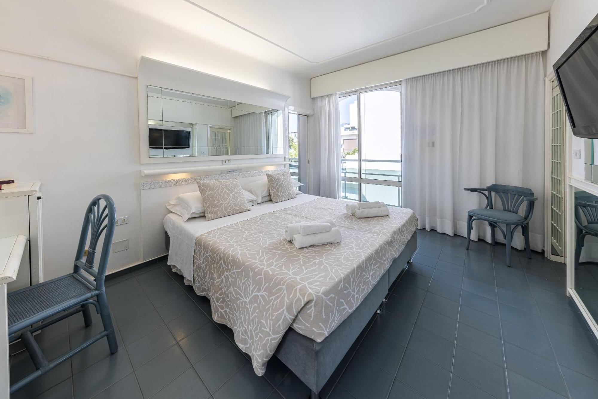 ריצ'יונה Hotel Diamond מראה חיצוני תמונה